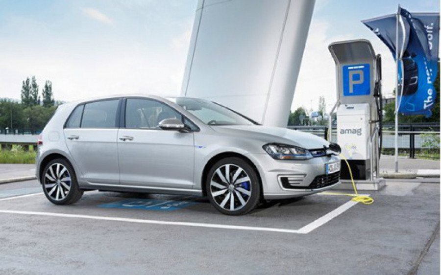 Volkswagen audi espana ofrece energia de origen 100 renovable para sus vehiculos electricos 16253