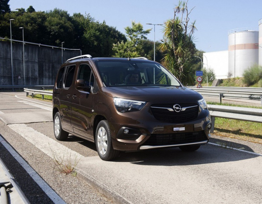 Opel combo vigo 3 51777