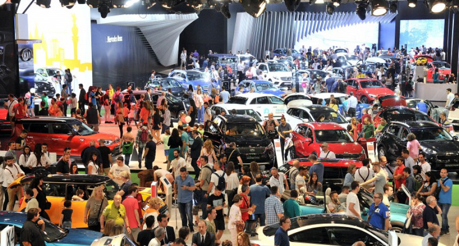 Automobile barcelona 45755