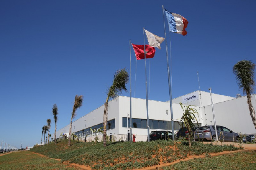 Faurecia marruecos 38525