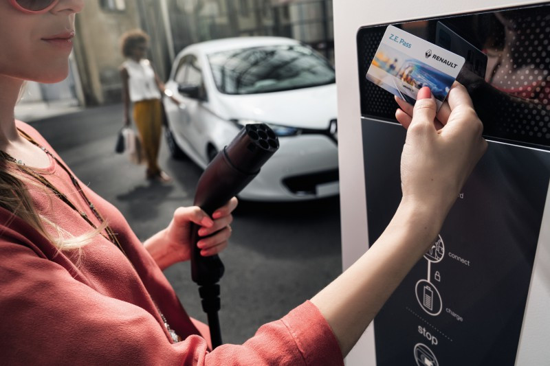 Renaultzoe 35324