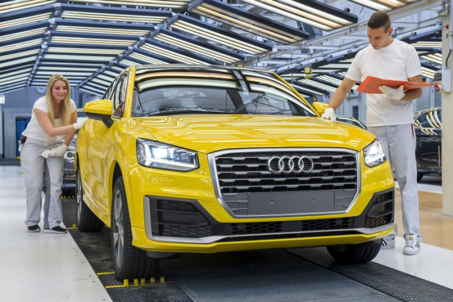 Audi q2 30914