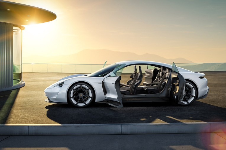 Porsche mission e concept interior 0 27962