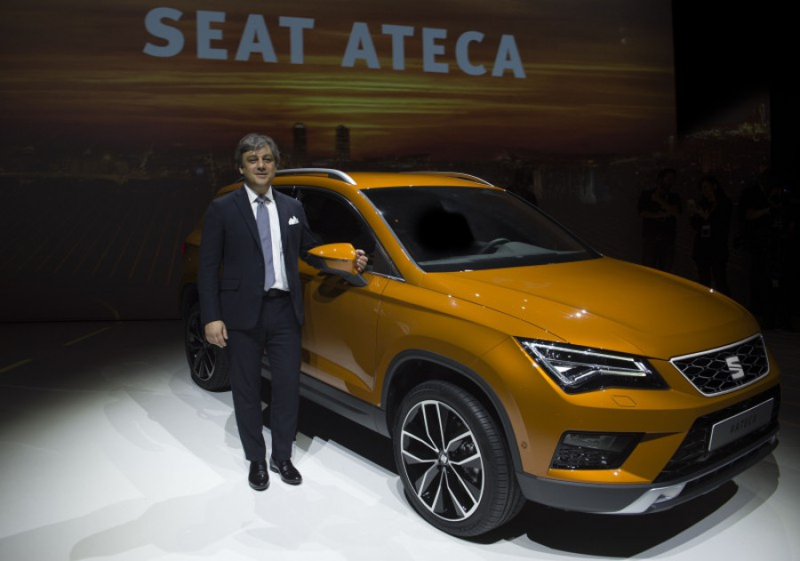 Luca de meo con el seat alteca 27463