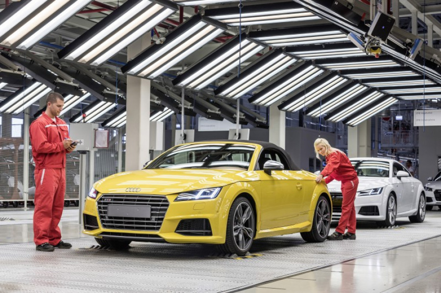 Audi tt produccion 01 13777