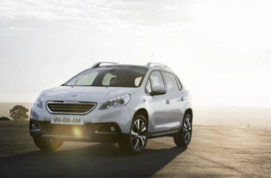 Peugeot 2008 b 7569