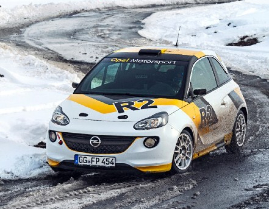 Opel adam r2 282230 b 7533