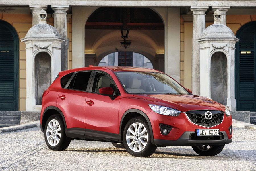 Cx 5 2012 zealred still 36  jpg72 7046
