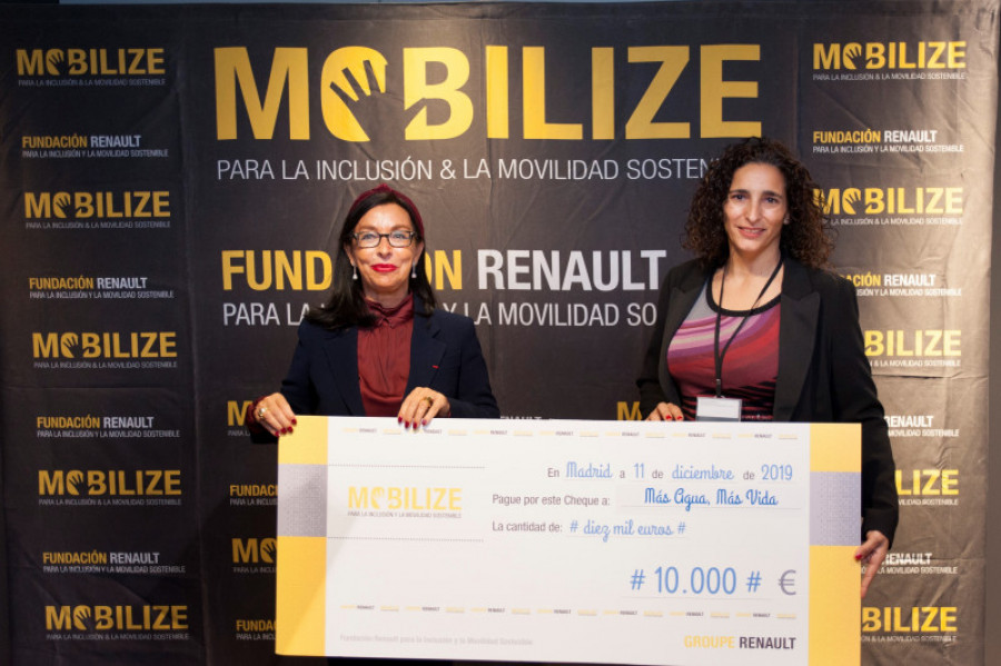 Renault solidario 55964