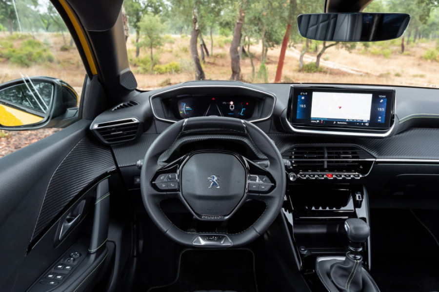 Peugeot 208 55518