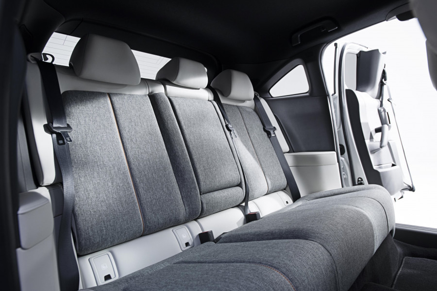 Mazda MX 30 Interior 11 (1)