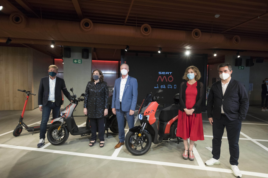 SEAT presents SEAT MO 01 HQ