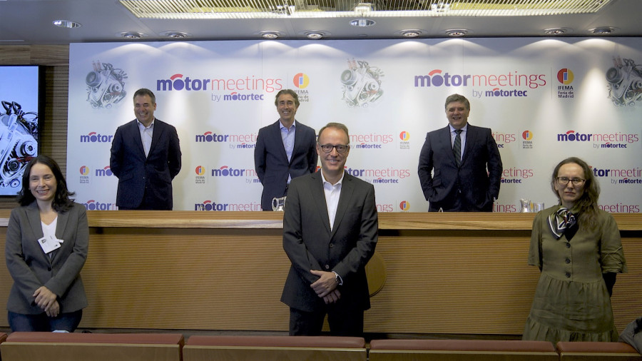 Foto Familia Presentación MOTORMEETING Abril 2021