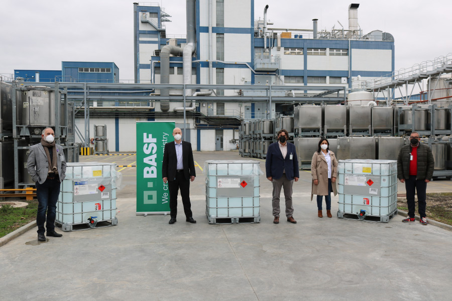 BASF dona 2,5 tn de hidrogel(1)