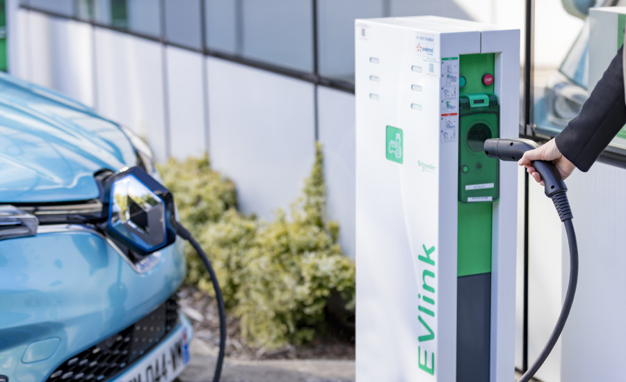 RENAULT MOBILIZE Elexent Recharge Flottes VE Credits OMG (1)