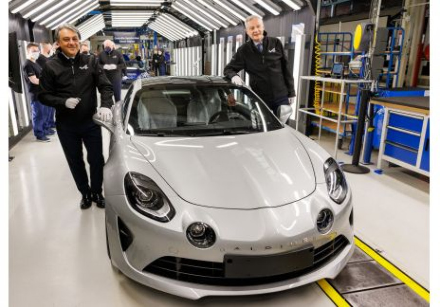 Alpine announces Dieppe based production for its new GT XOver