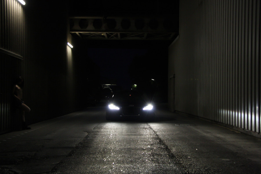 Light girl road night alley tunnel 571512 pxhere