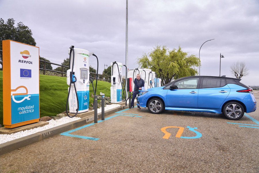 Instalación carga ultrarrápida Venturada