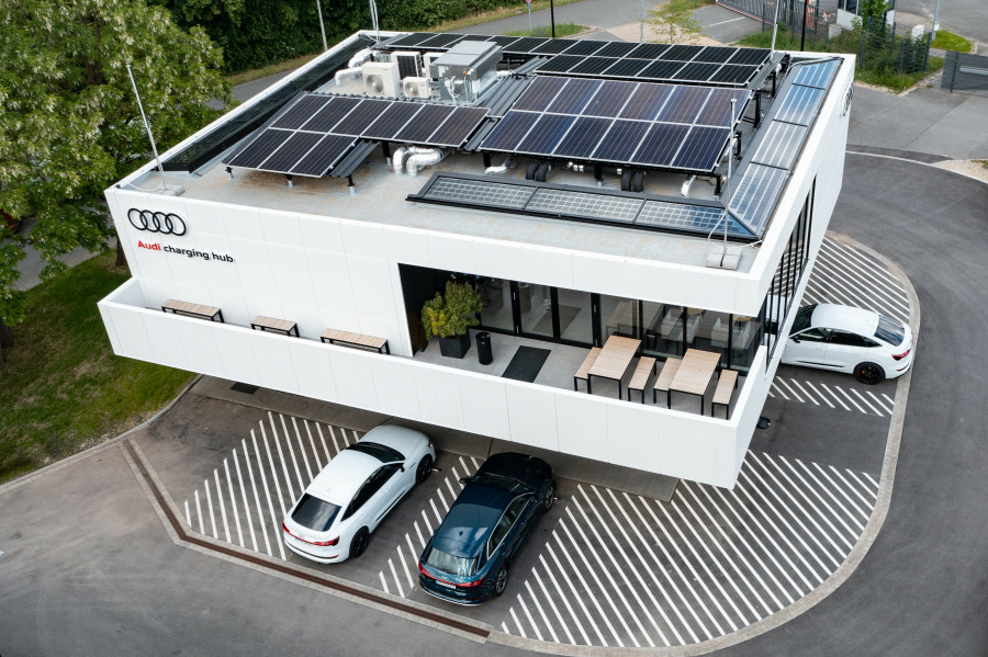 TechDay Recarga Audi charging hub