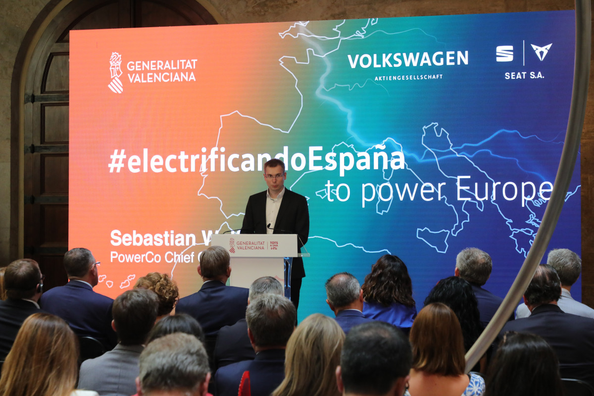 PowerCo and the Generalitat Valenciana sign collaboration agreement 03 HQ