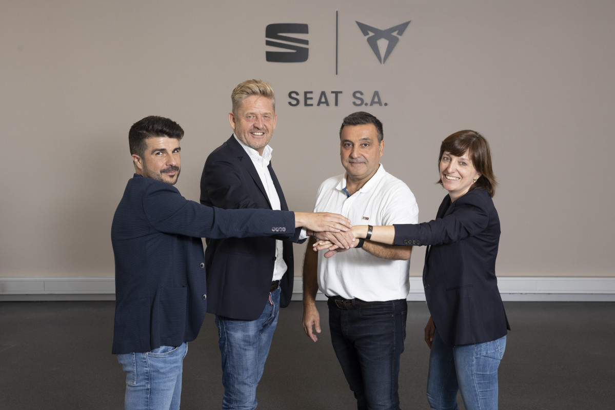 SEAT SA signs a new collective agreement that guarantees labour stability 01 HQ