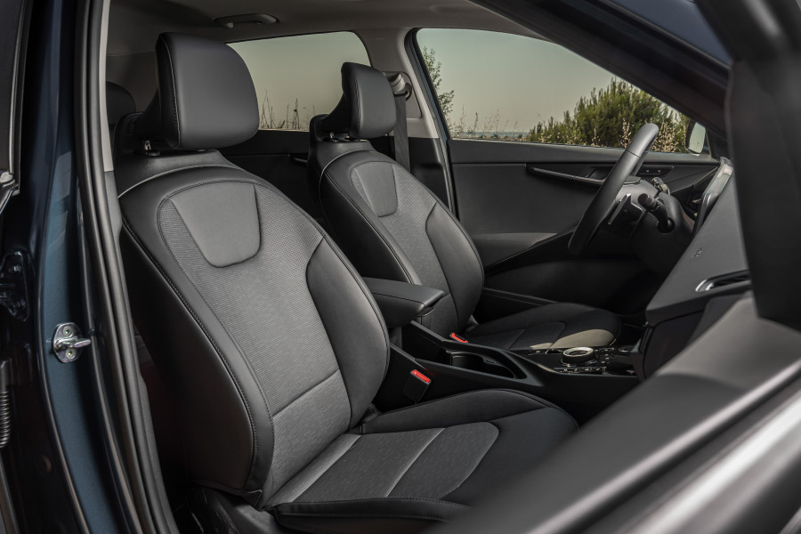 KiaENiroInterior
