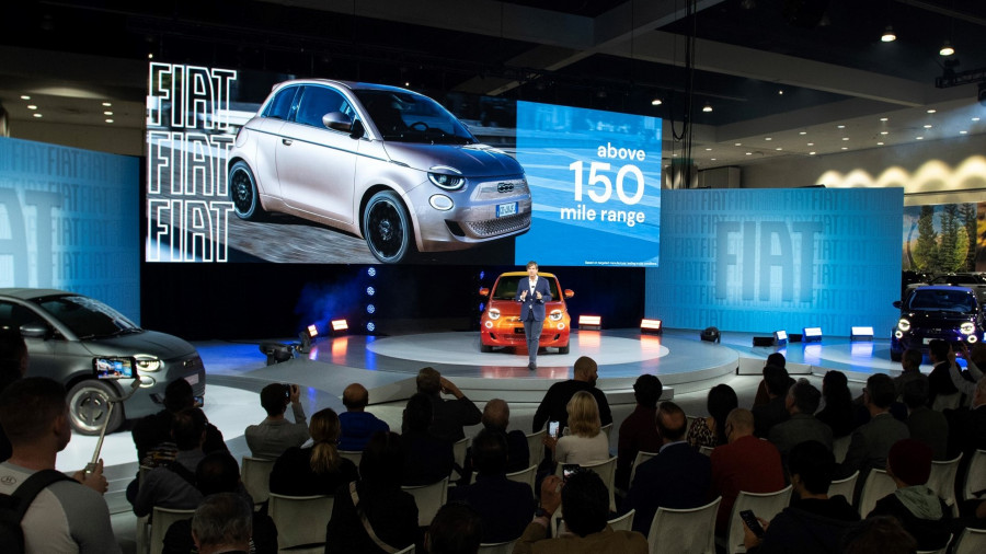00 hp olivierfrancoisannouncesnewfiat500efornorthamerica 63775baad6210