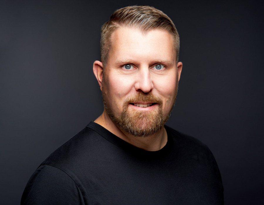 308086 Anders Bell our new head of R D