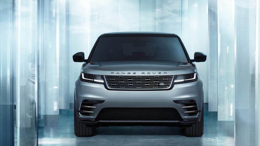RR Velar 24MY Exterior 01 Front 010223 (1)