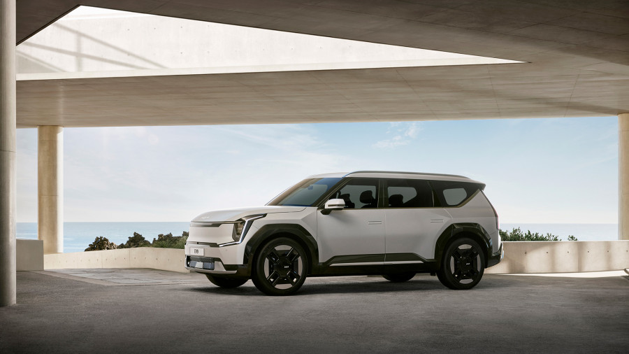 KIA EV9 (1)