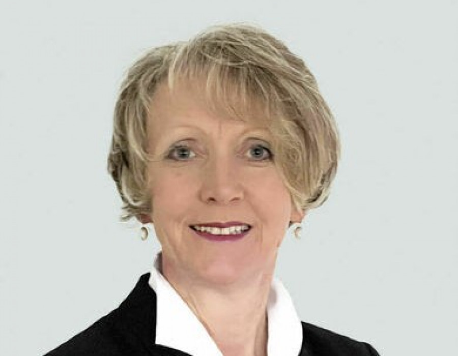 ELVIRA TOLKES VW OK