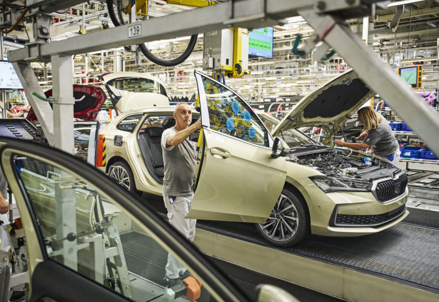 Skoda inicia la produccion del nuevo Superb en Bratislava 1 1163x800