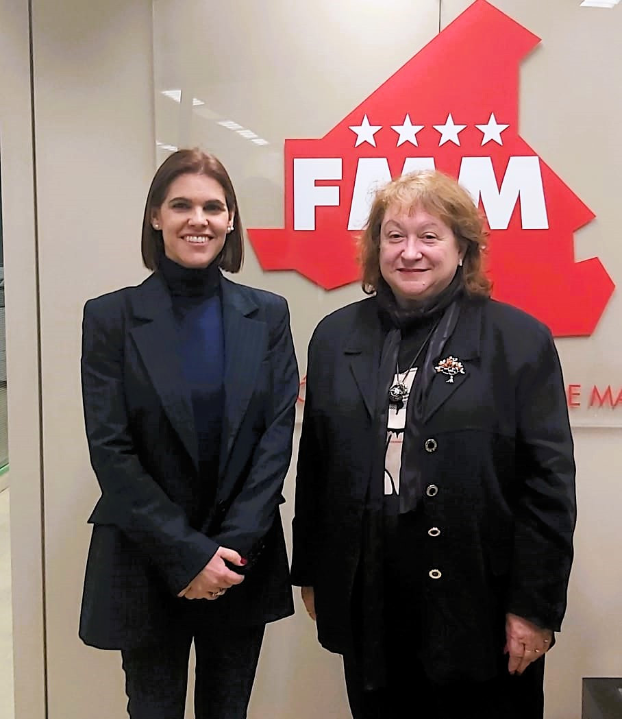 Judith Piquet y Esther Alía