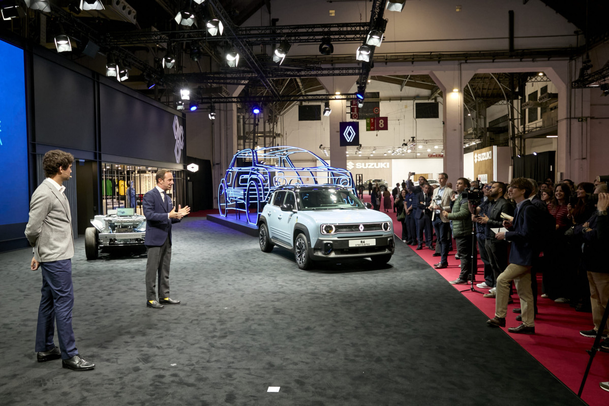 RENAULT 4