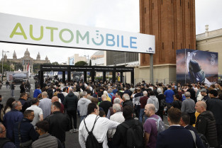 AUTOMOBILE 2025